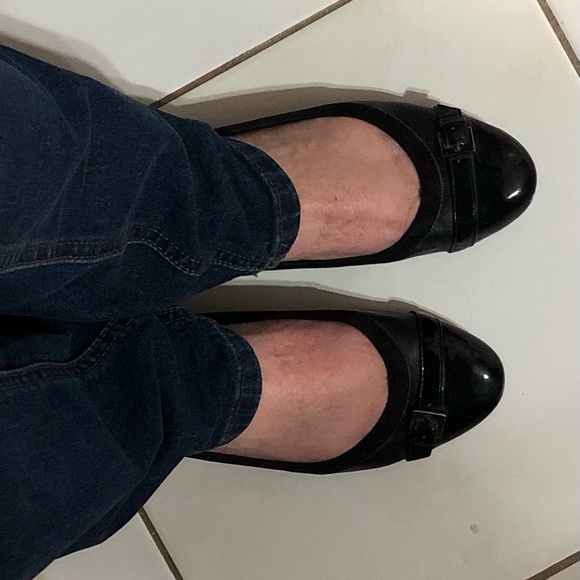 TOD'S BLACK LEATHER/SUEDE FLAT DRIVING LOAFERS 8* - Picture 1 of 7